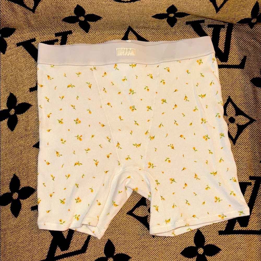 Skims Floral Print Matching Set - Picture 3 of 8